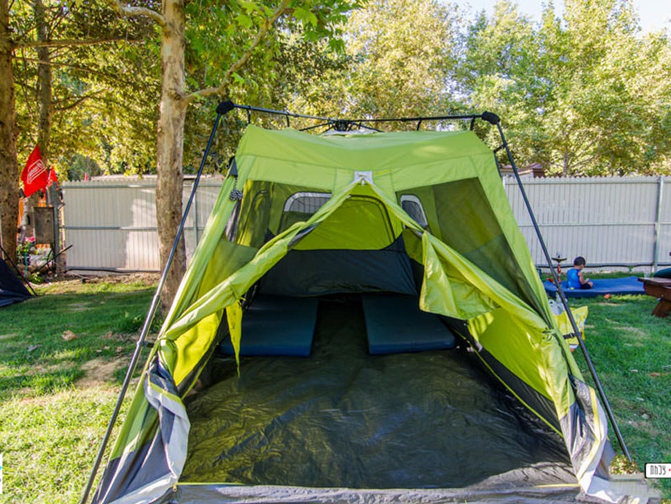 האוהלים שלנו